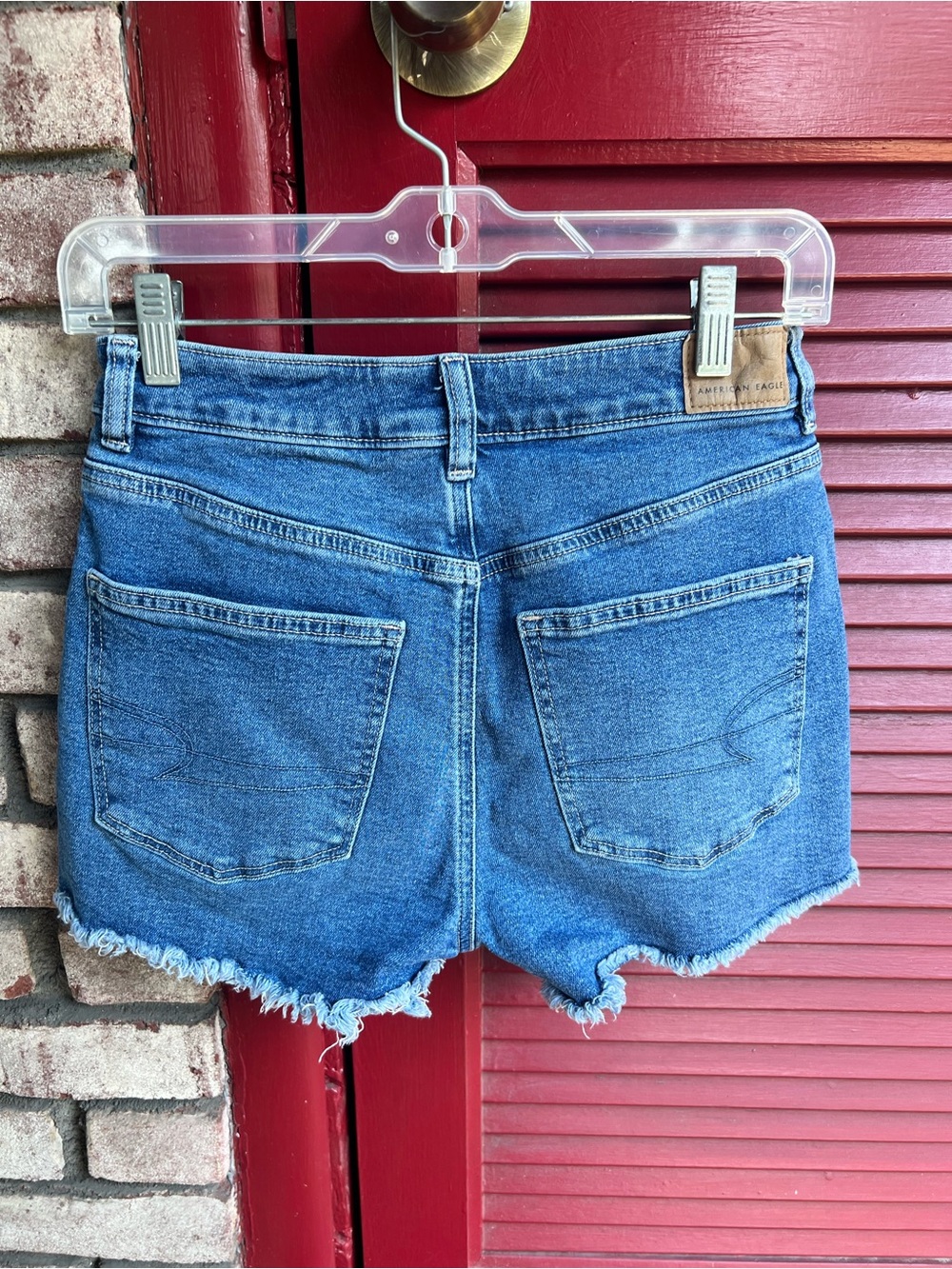 American Eagle Stretch Mom High Rise Jean Shorts Size 4 - Picture 8 of 9